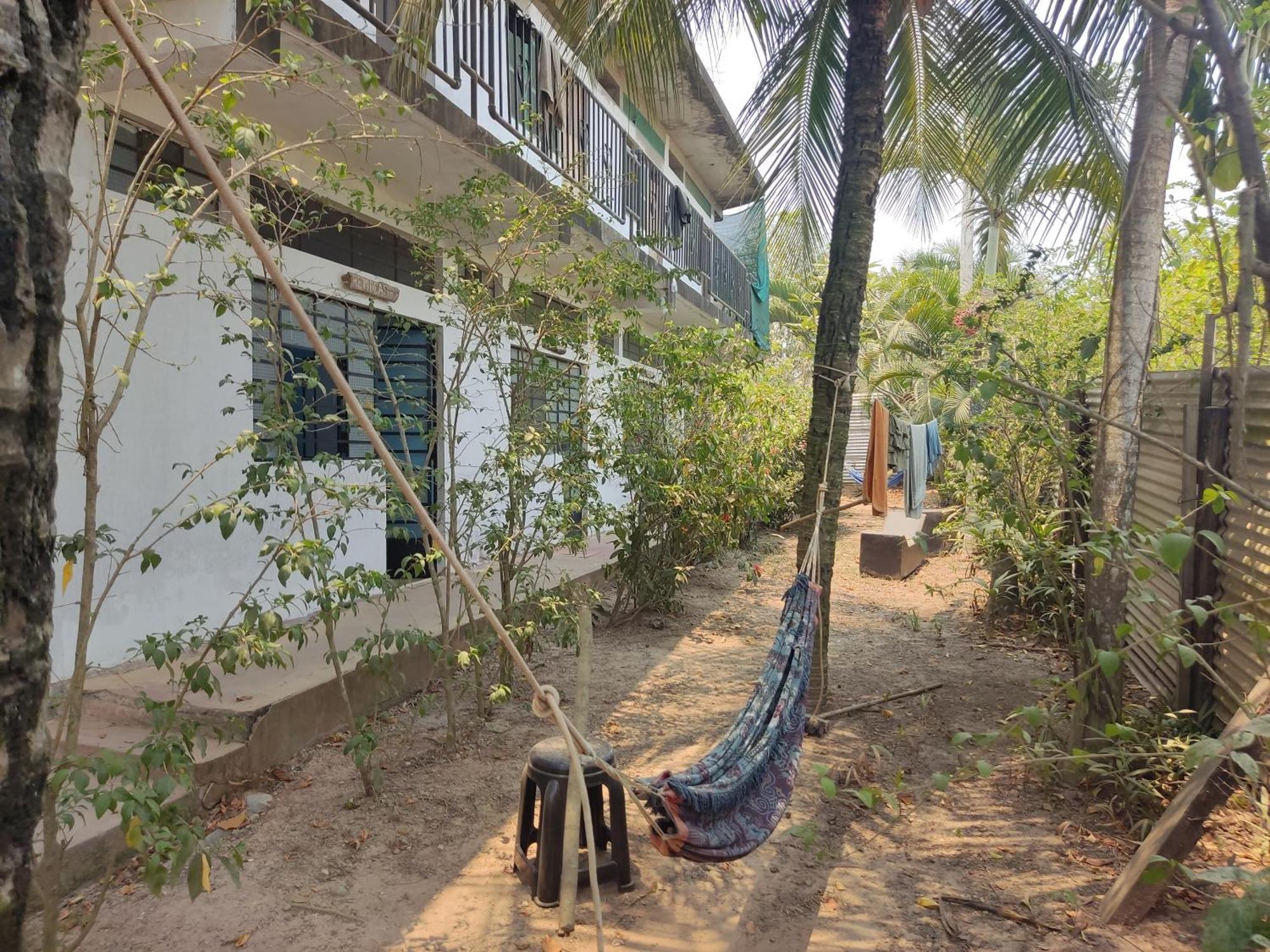 Aya Ni Hotel Pucallpa Buitenkant foto